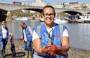IHG cleaning plastic waste and plastic straws