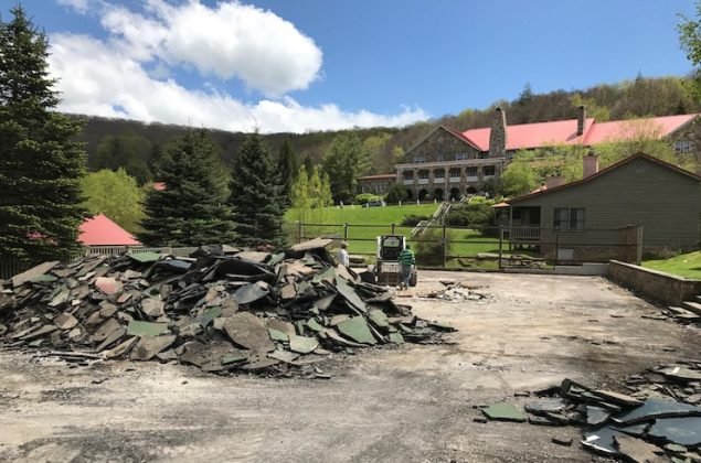 Mountain Lake Lodge's tennis courts during the renovation