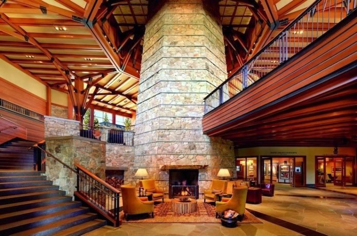 The Ritz-Carlton Lake Tahoe Lobby