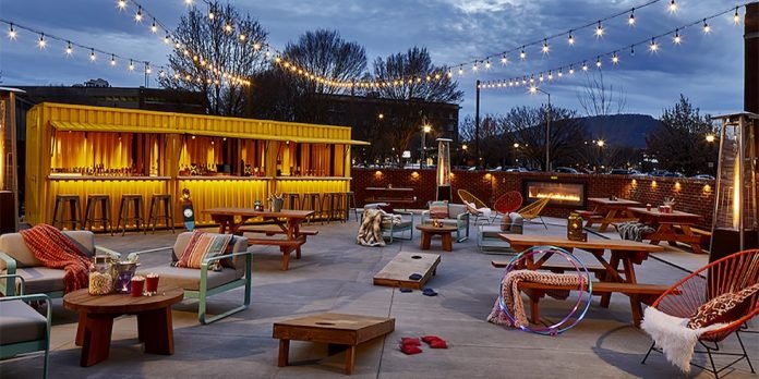 Moxy Chattanooga Railyard Container Bar