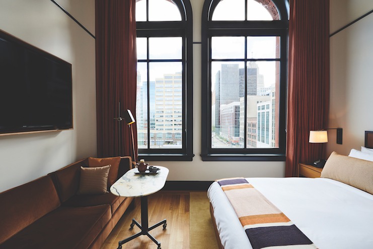 Shinola Hotel, Nicole Franzen