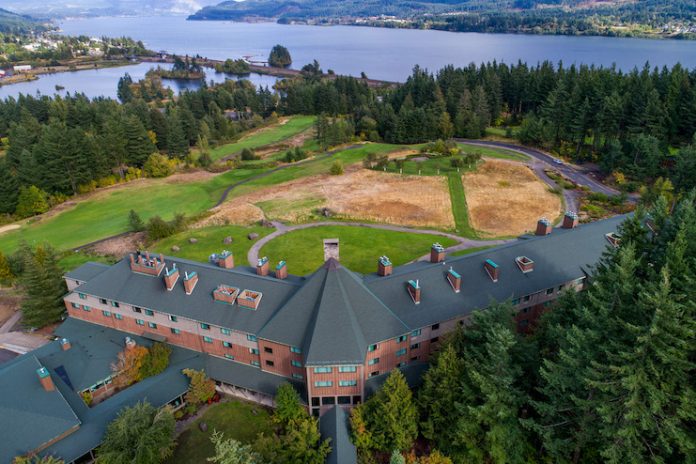 Skamania Lodge in Washington — management agreements