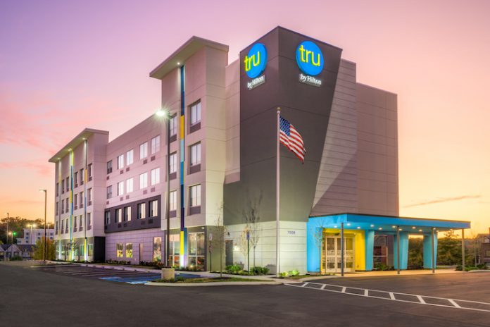 Tru by Hilton Chattanooga