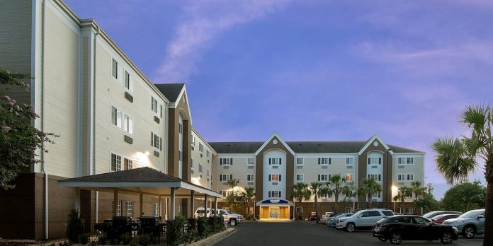 Candlewood Suites in North Charleston