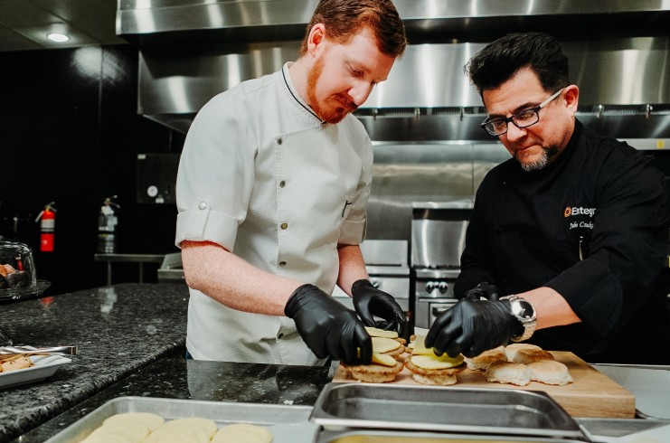 Choice Hotels Pilots Breakfast Offerings for Comfort and Country Inn & Suites