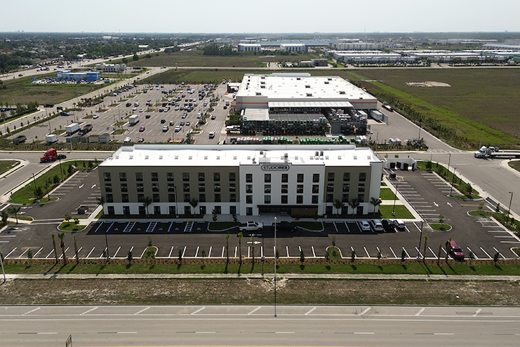 First StudioRes Hotel Opens in Fort Myers, Florida