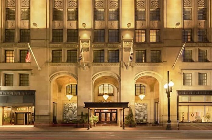 Hilton New Orleans St. Charles Avenue